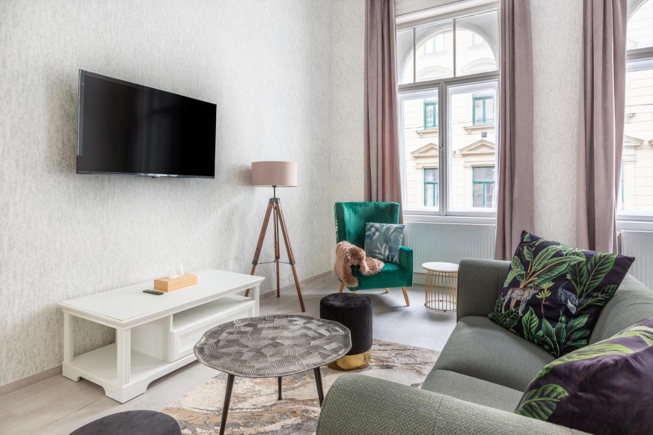 בודפשט Lh Gallery Apartments מראה חיצוני תמונה