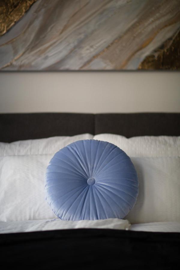 בודפשט Lh Gallery Apartments מראה חיצוני תמונה