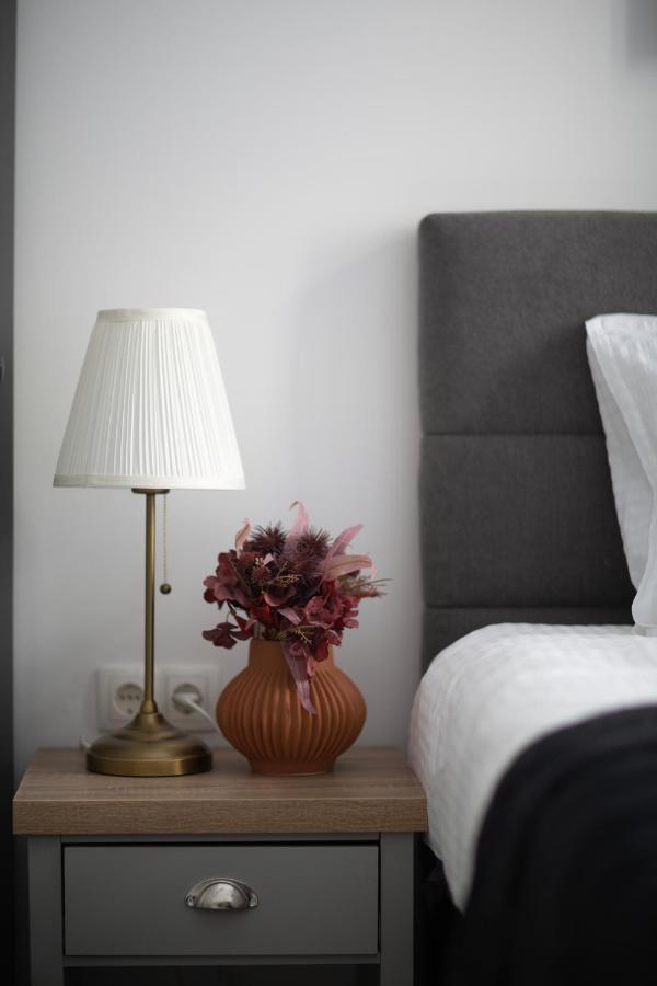 בודפשט Lh Gallery Apartments מראה חיצוני תמונה